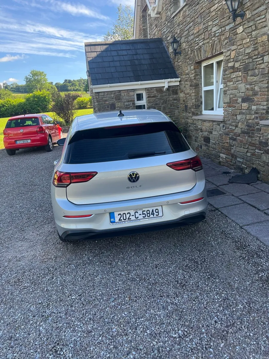 2020 (202) Volkswagen Golf 1.5 TSI — Silver - Image 3