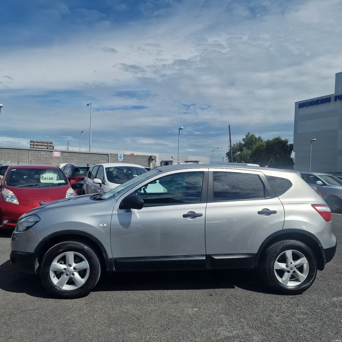 Nissan Qashqai 2012 4WD - Image 2
