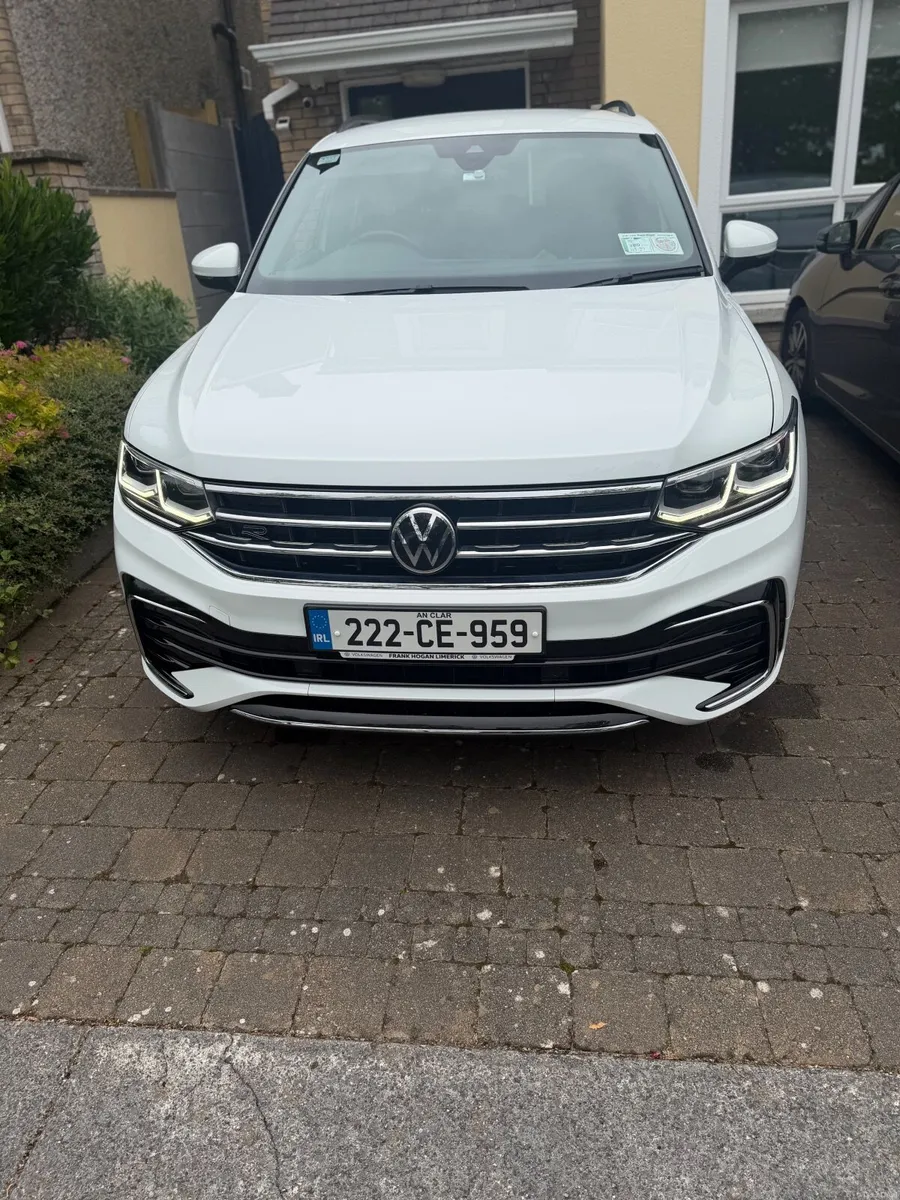 Volkswagen Tiguan 2022 - Image 1