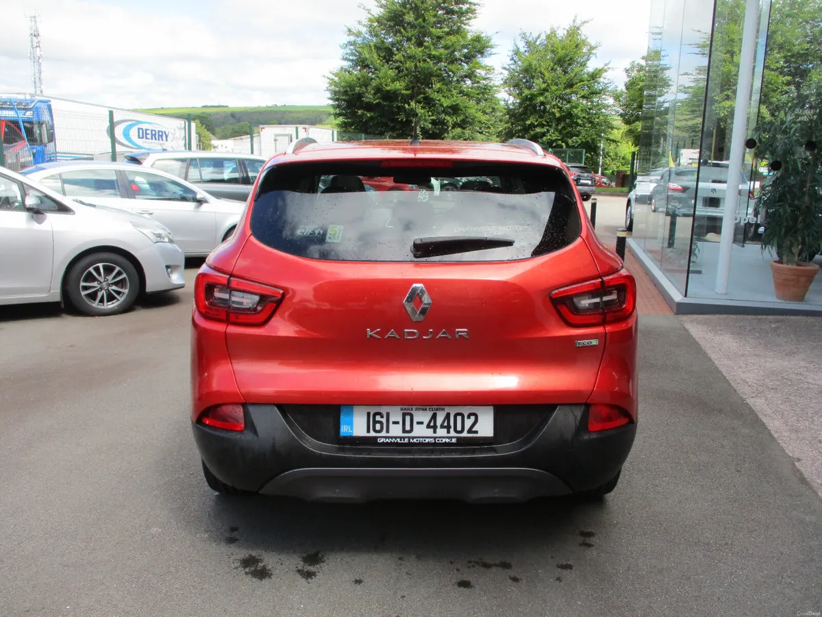 Renault Kadjar Signature Nav, pan roof 2016 - Image 6