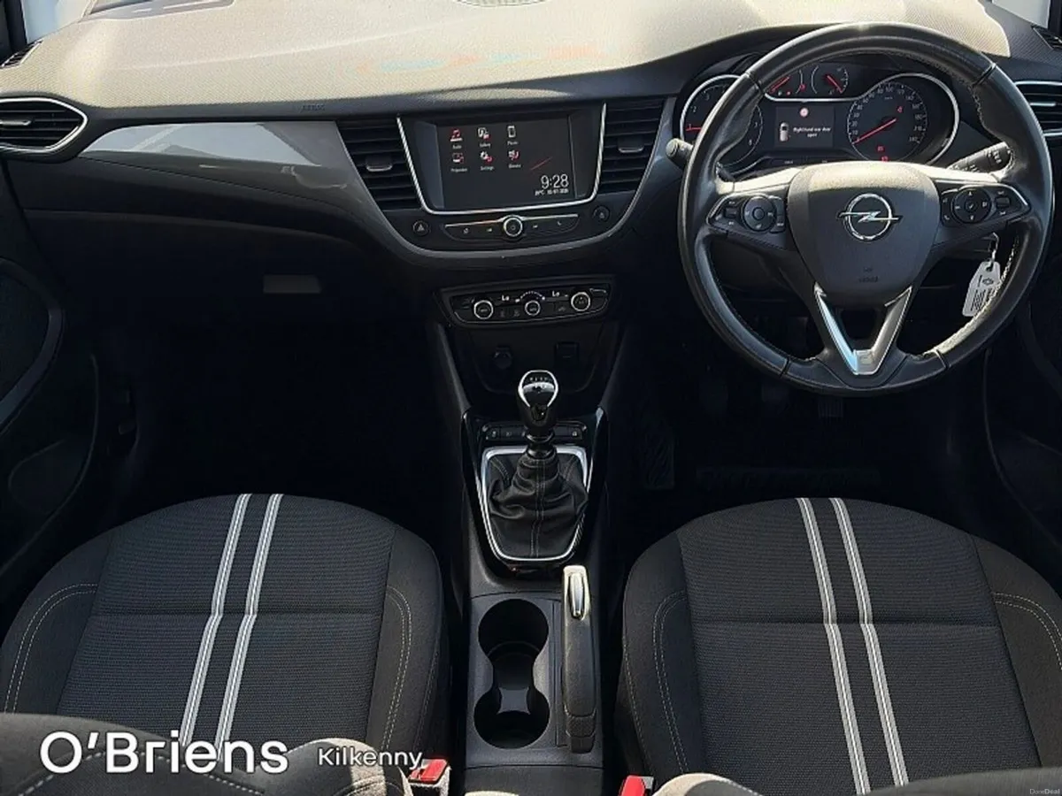 Opel Crossland SRI 1.5 DSL 110 BHP 6 SPEED 5DR *1 - Image 2