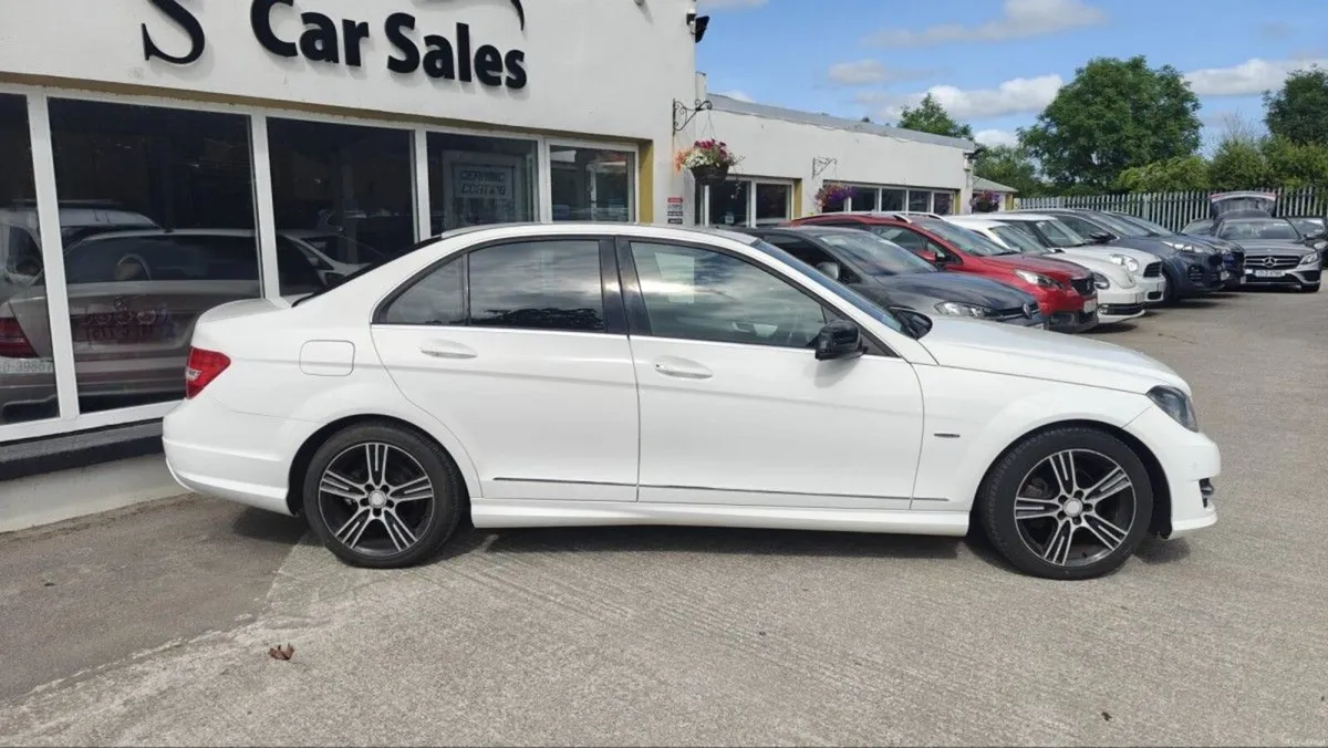 Mercedes-Benz C-Class C200CDI AVANTGARDE SPORT AUT - Image 5