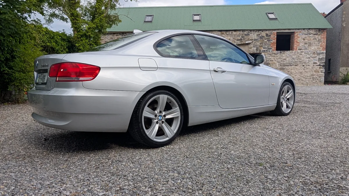 2010 BMW 320D SE Highline - Image 3