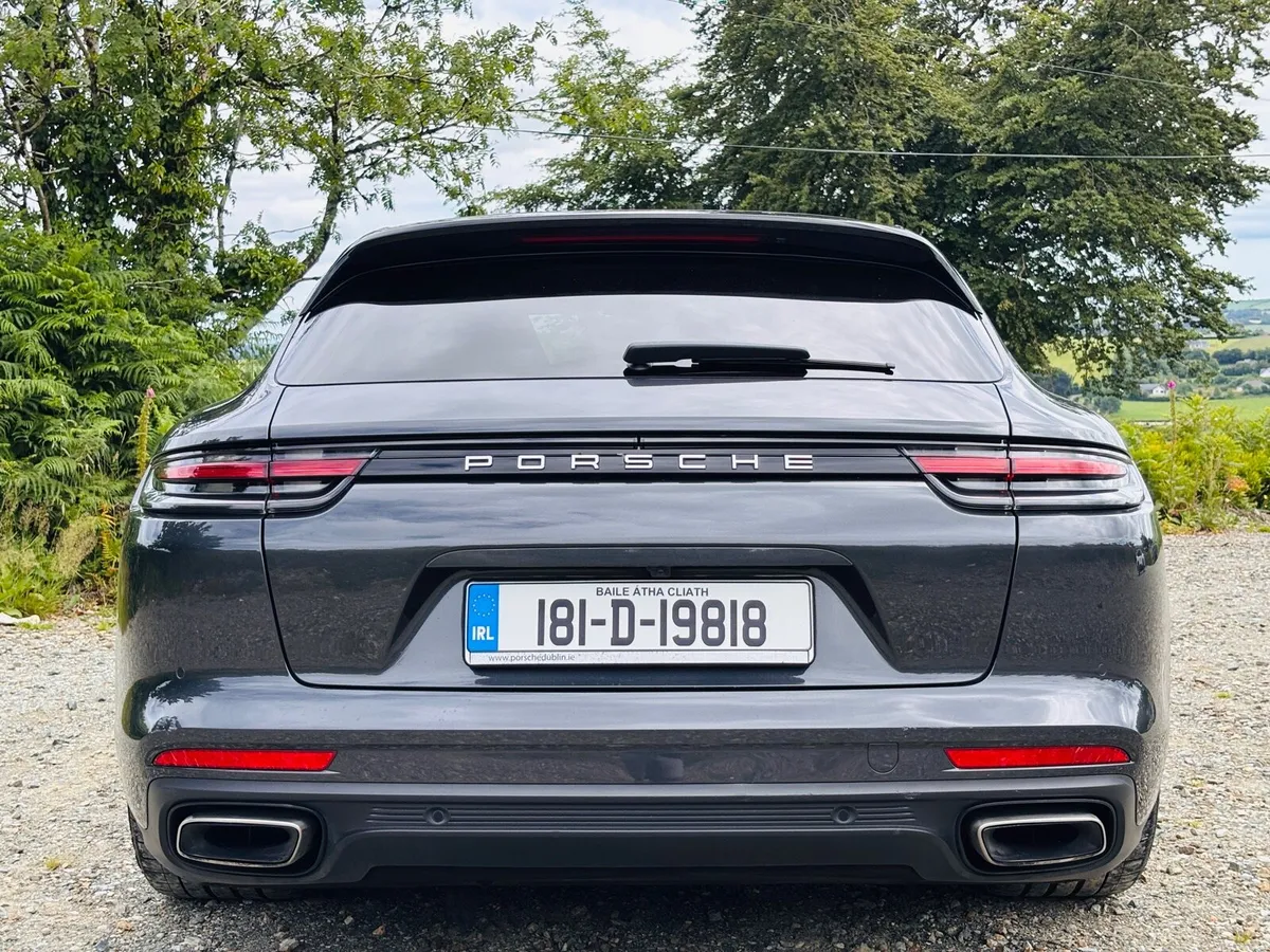 Porsche Panamera Sport Turismo - Image 4