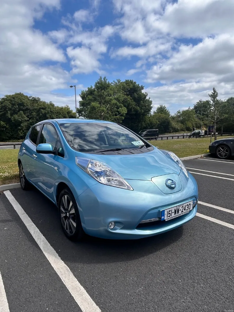 Nissan Leaf  E Tekna 5 Door 2015 - Image 1