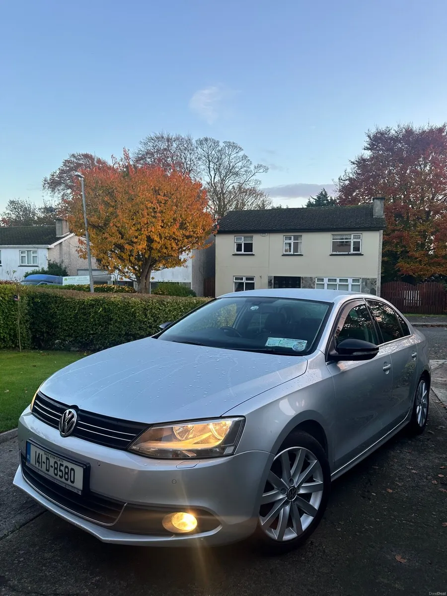 Volkswagen Jetta 2.0 TDI - Image 1