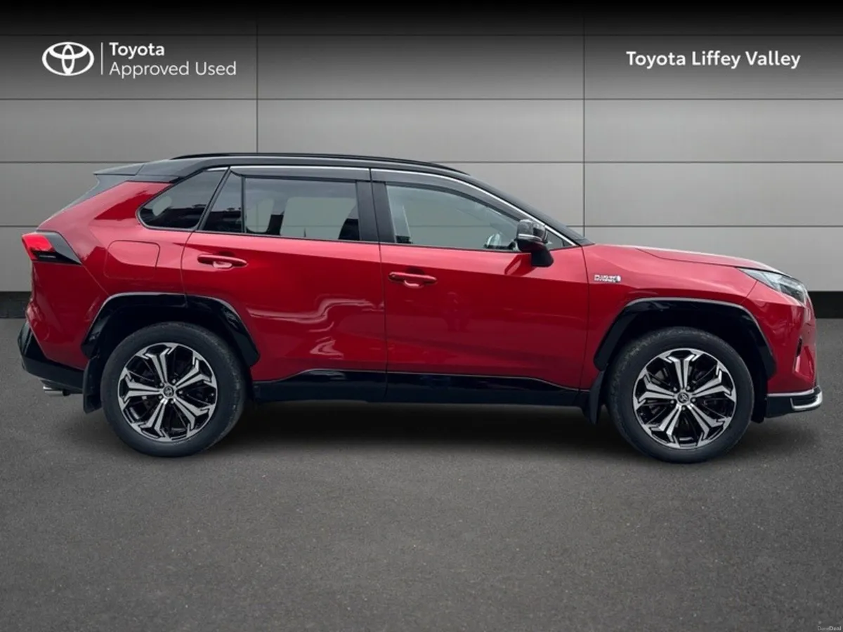 Toyota RAV4 RAV4 PLUG-IN HYBRID SPORT - Image 3