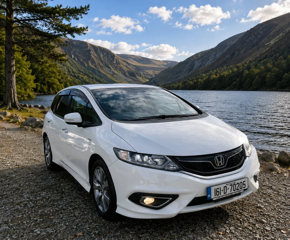 HONDA JADE 2016 /1.5, HYBRID/ - Image 1