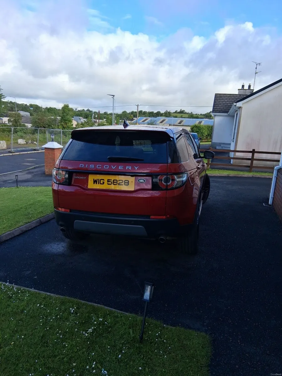 Land Rover Discovery Sport 2018 - Image 6