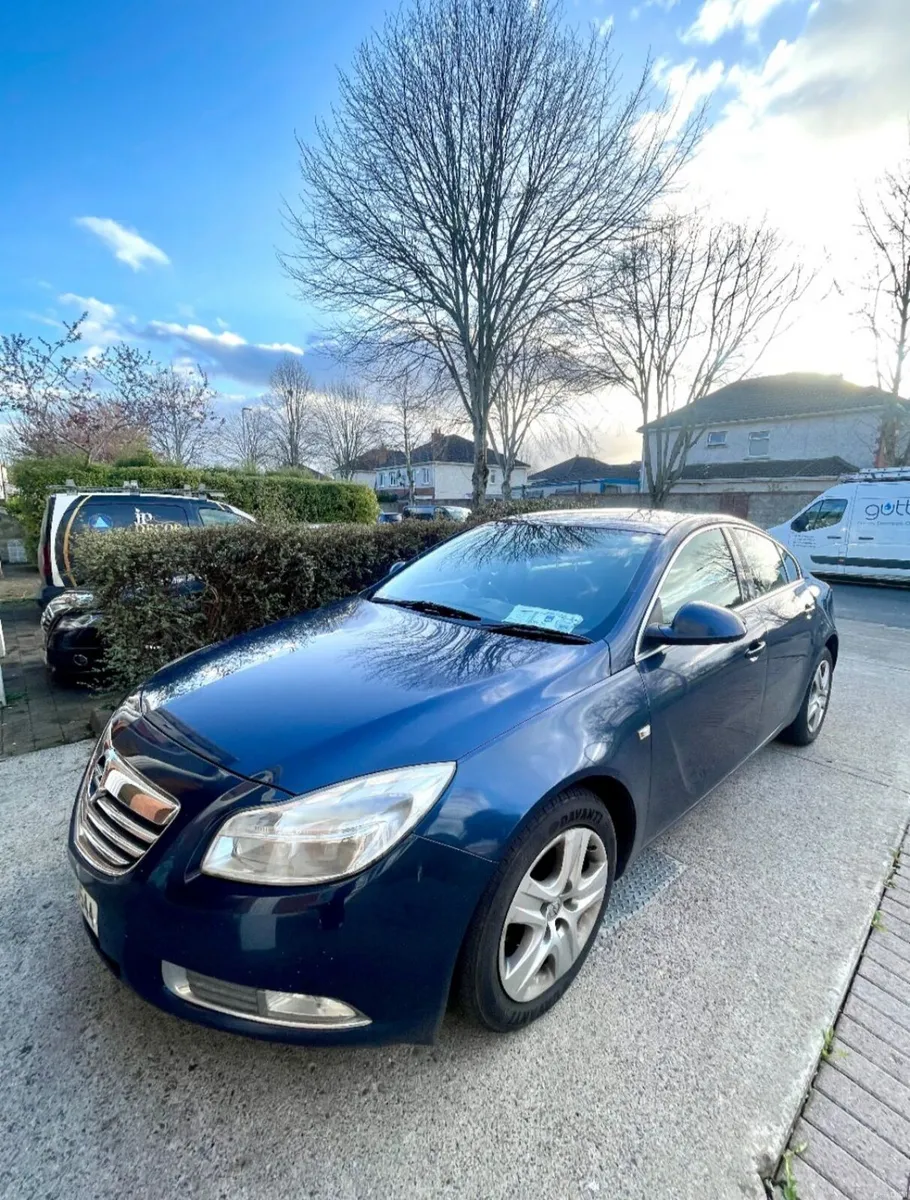 Opel Insignia 2012 - Image 1