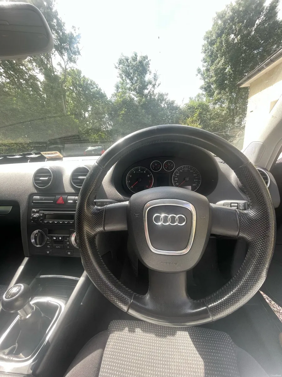 Audi A3 S-line 1.6 FSI Petrol Manual - Image 3