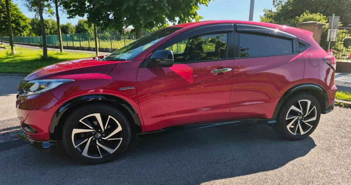 Honda Vezel RS - Image 2