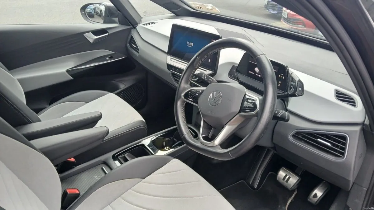 Volkswagen ID.3 Life 204HP 58kWh **FULLY ELECTRIC, - Image 5