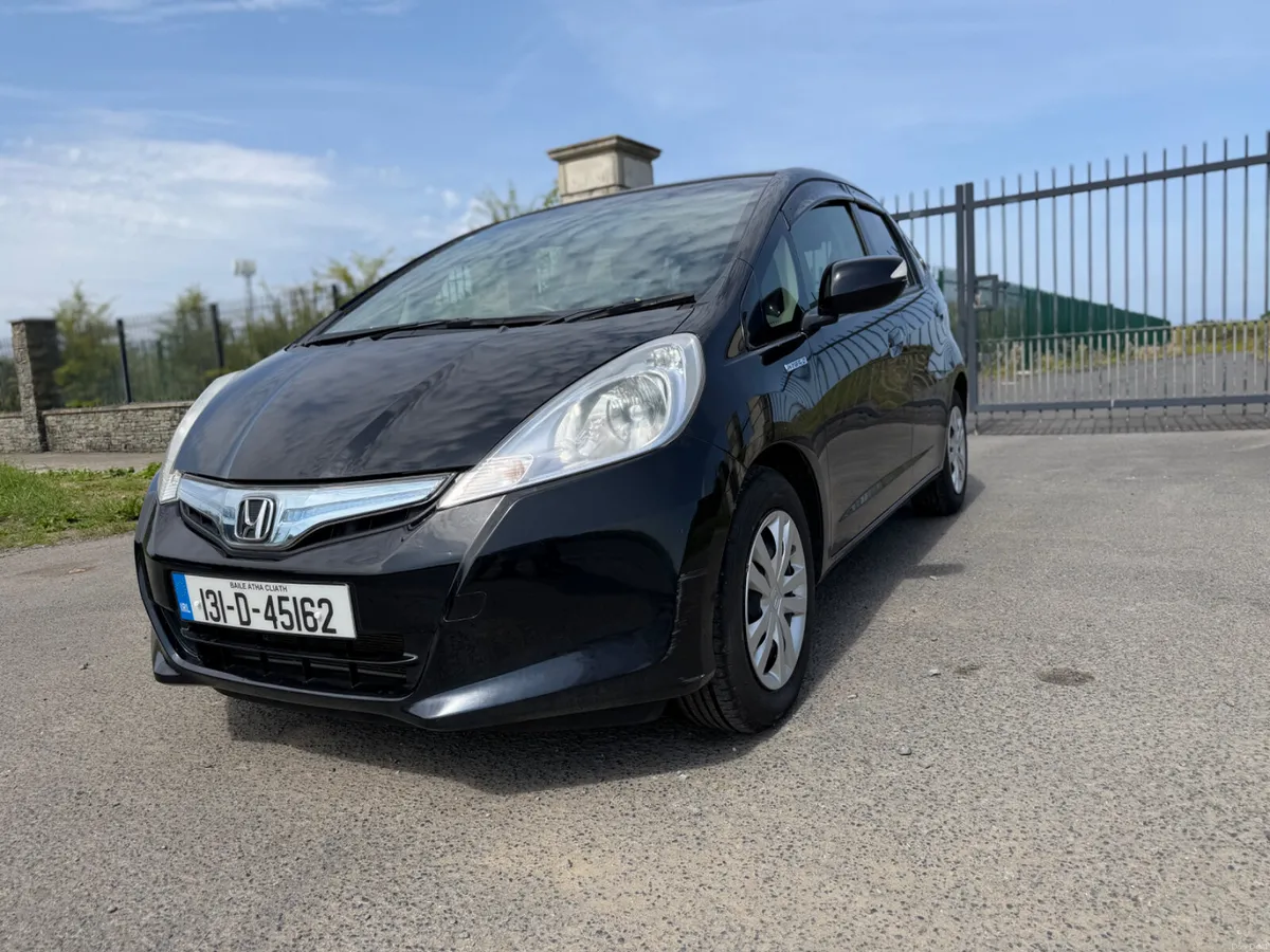 131 Honda Fit 1.3 Hybrid Fresh Import Low Mileage - Image 2