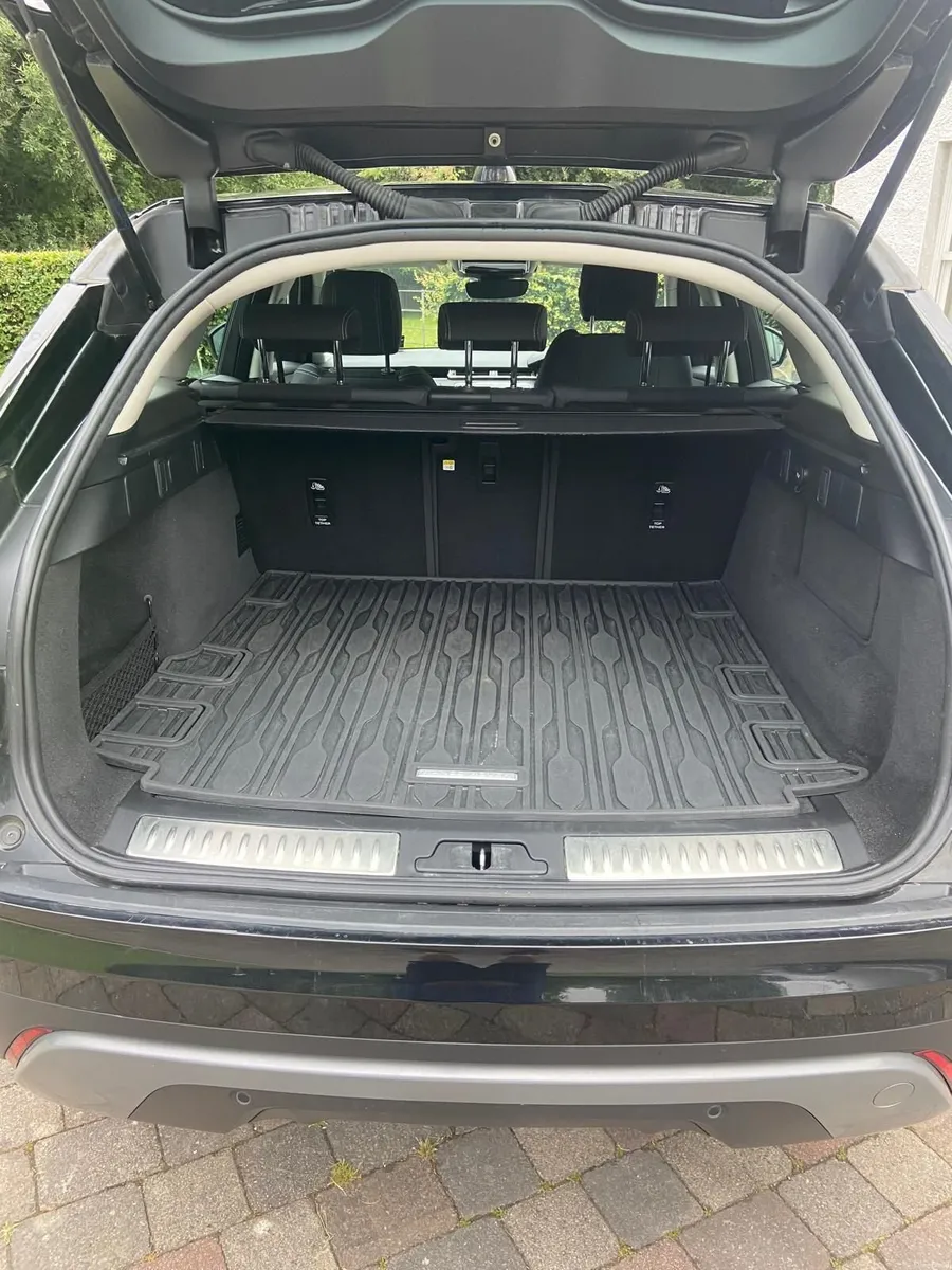 Land Rover Range Rover Velar 212 - Image 5