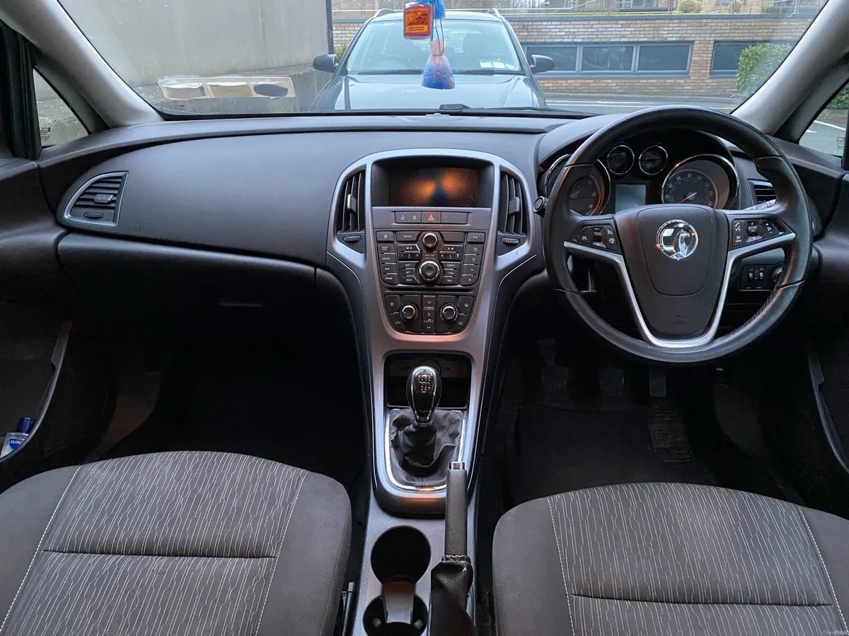 Vauxhall Astra 132 1.7 Diesel NCT - Image 3