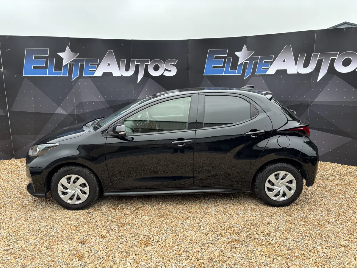 Toyota Yaris 1.0 Automatic 2020 - Image 2