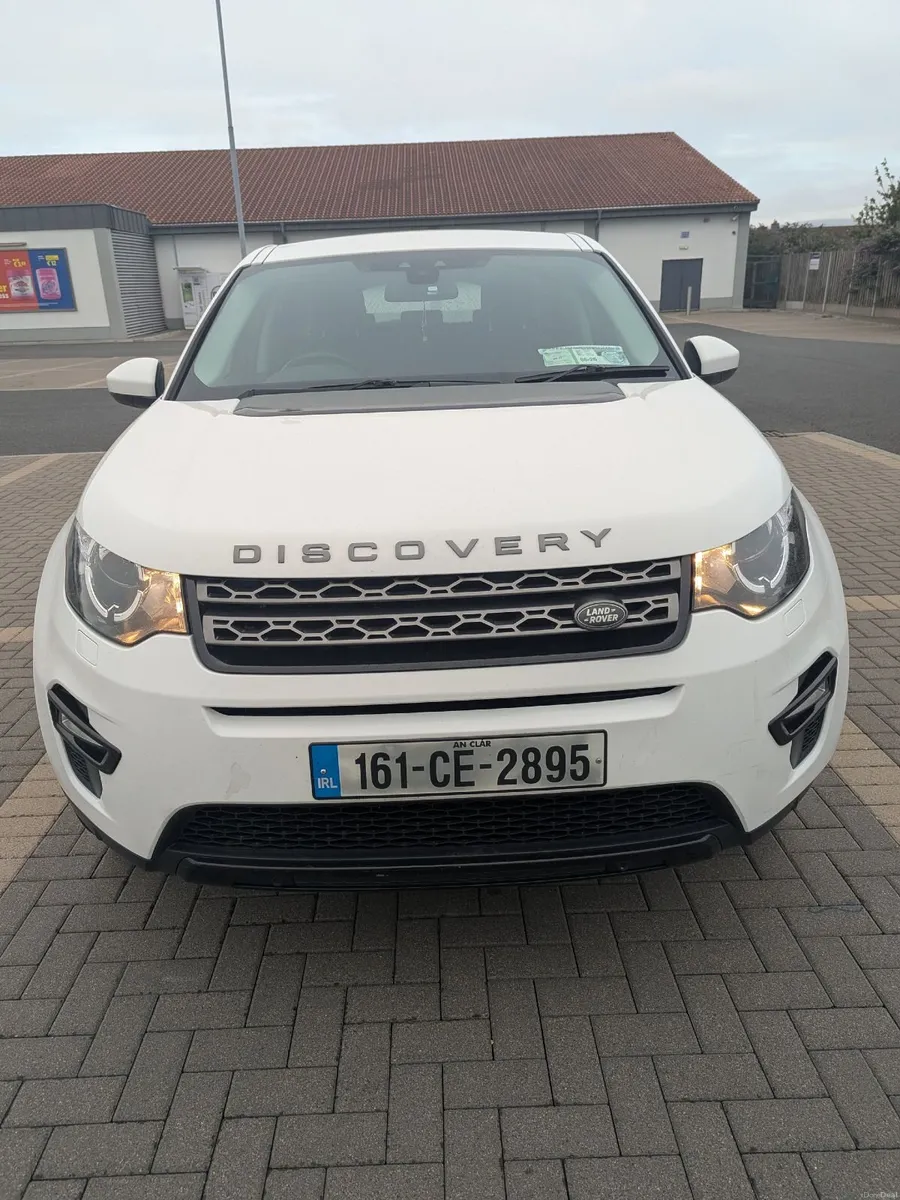 Land Rover Discovery Sport 2016 - Image 3