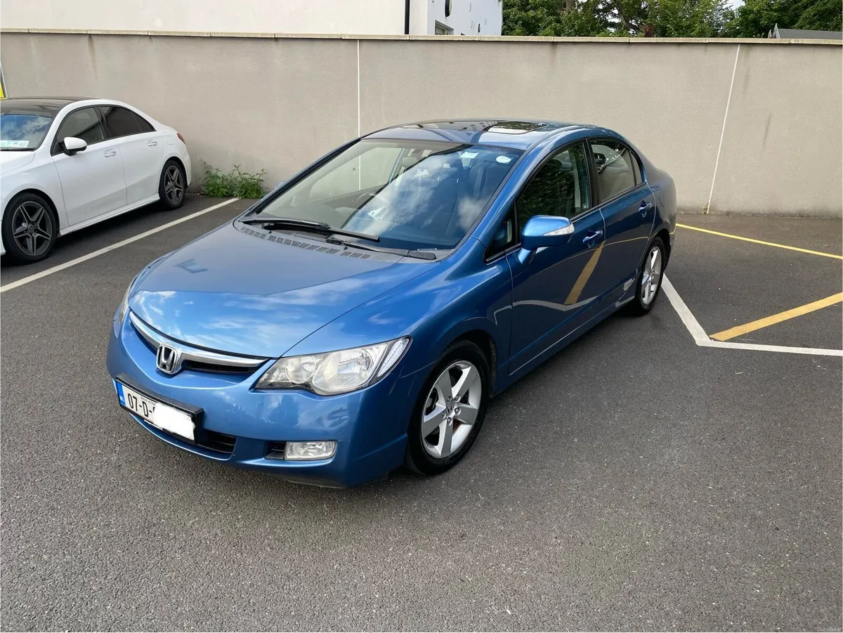 Honda Civic 1.8 V-Tec NCT-03/27 - Image 3