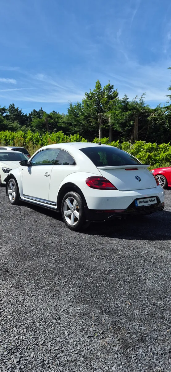 2017 Volkswagen Beetle R-Line Automatic - Image 5