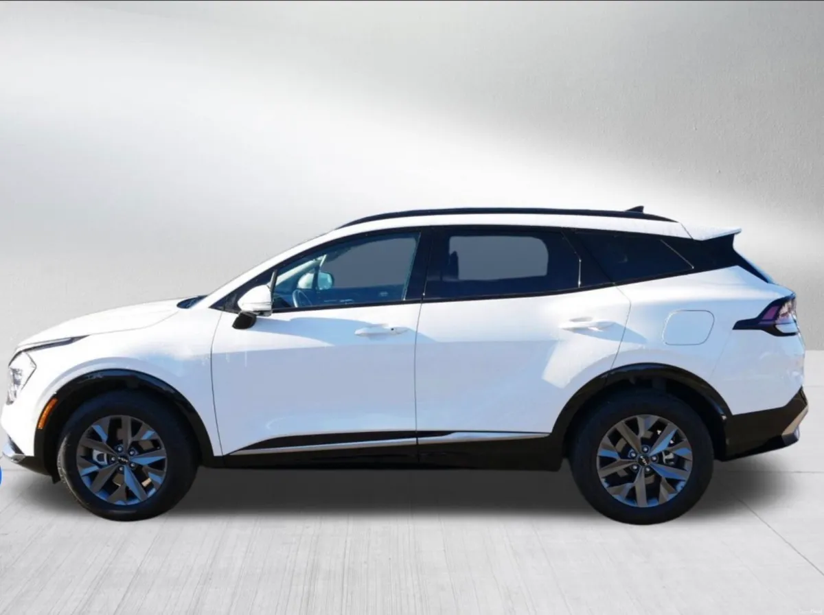 Now 2025 Kia Sportage 6 years warranty €33,500 - Image 6