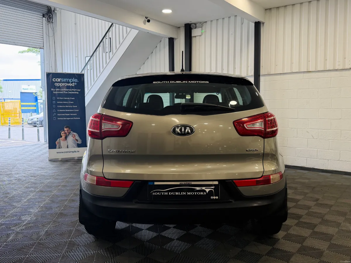 Kia Sportage 1.7D LX-Low Mileage - Image 6