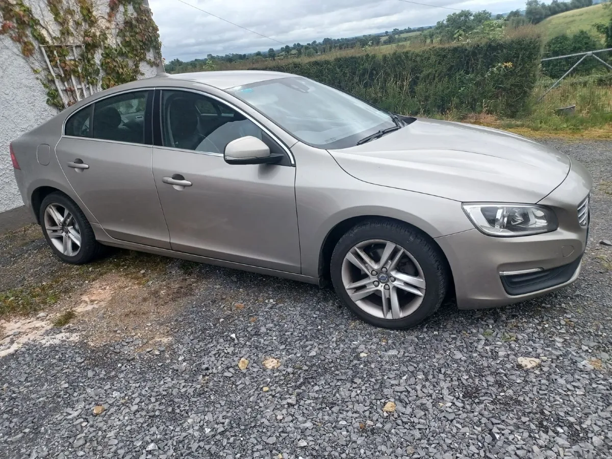 Volvo S60 2016 - Image 5
