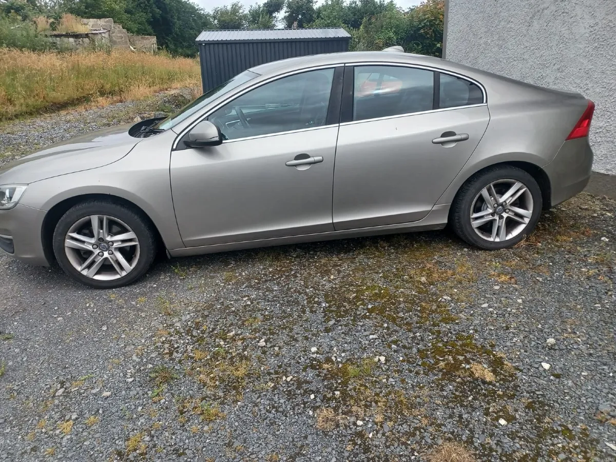 Volvo S60 2016 - Image 6