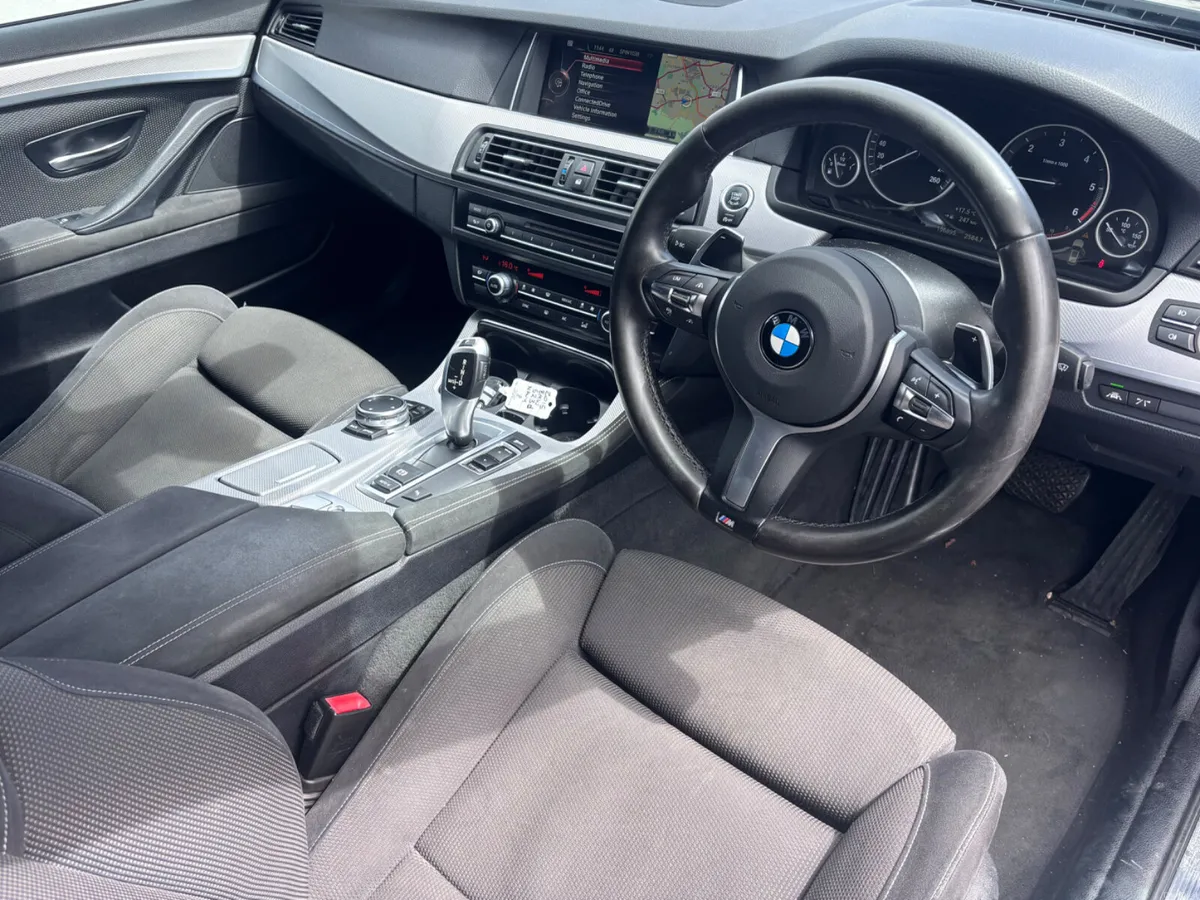 2015 BMW 5 SERIES 523D AUTO ESTATE DIESEL - Image 6