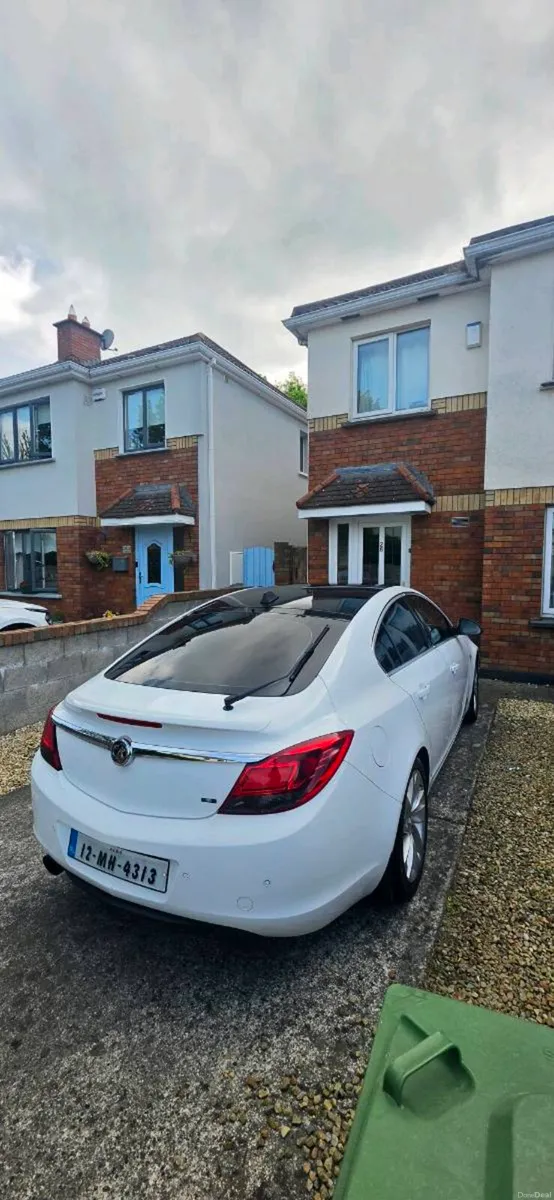 Vauxhall Insignia - Image 3