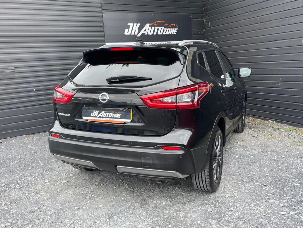Nissan Qashqai N-CONNECTA DCI - Image 4