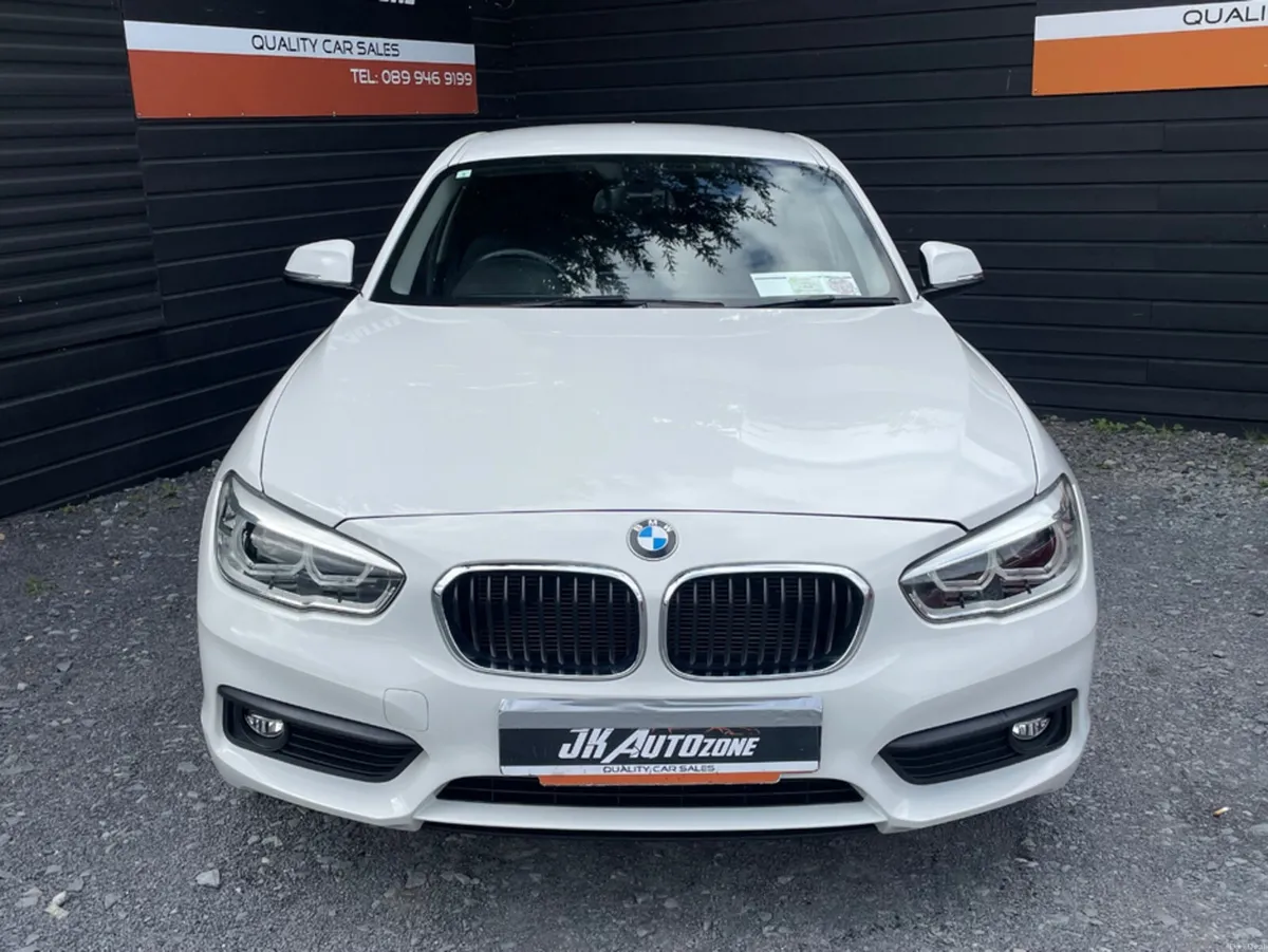 BMW 1-Series 1.5 118I AUTO 5DR - Image 2