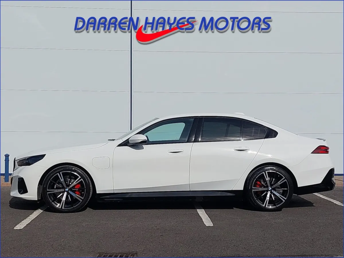 BMW 5-Series M SPORT PRO AUTO - Image 4