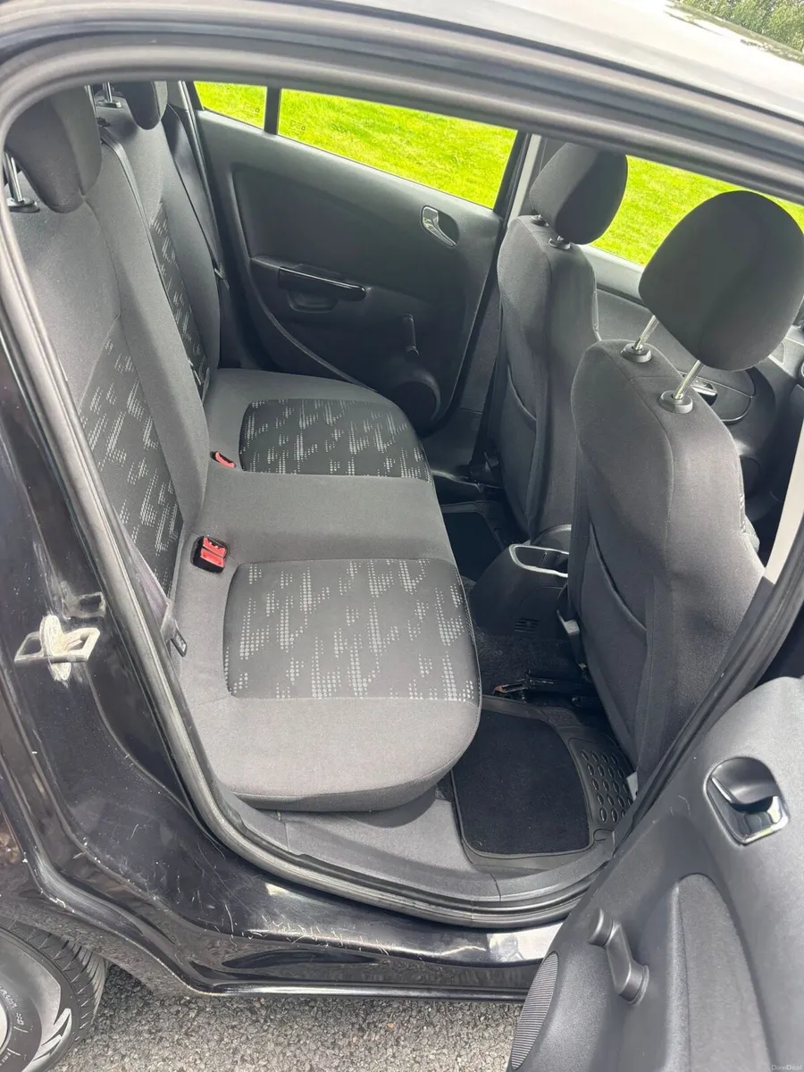 Opel corsa - Image 6