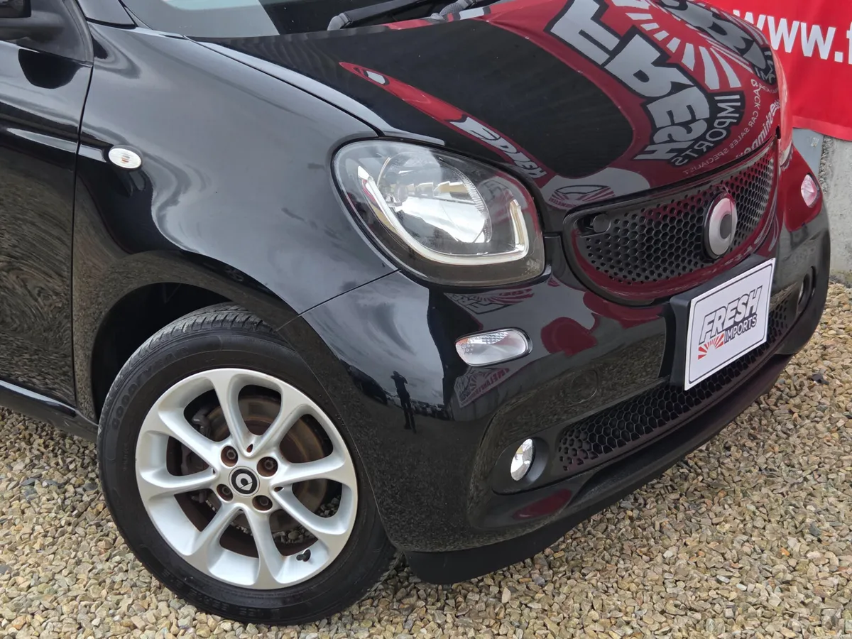SMART FORFOUR AUTO LOW KM - Image 3