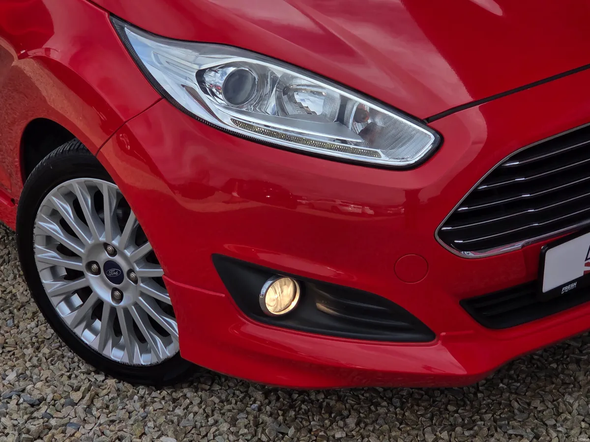 FORD FIESTA ST-LINE auto - Image 2