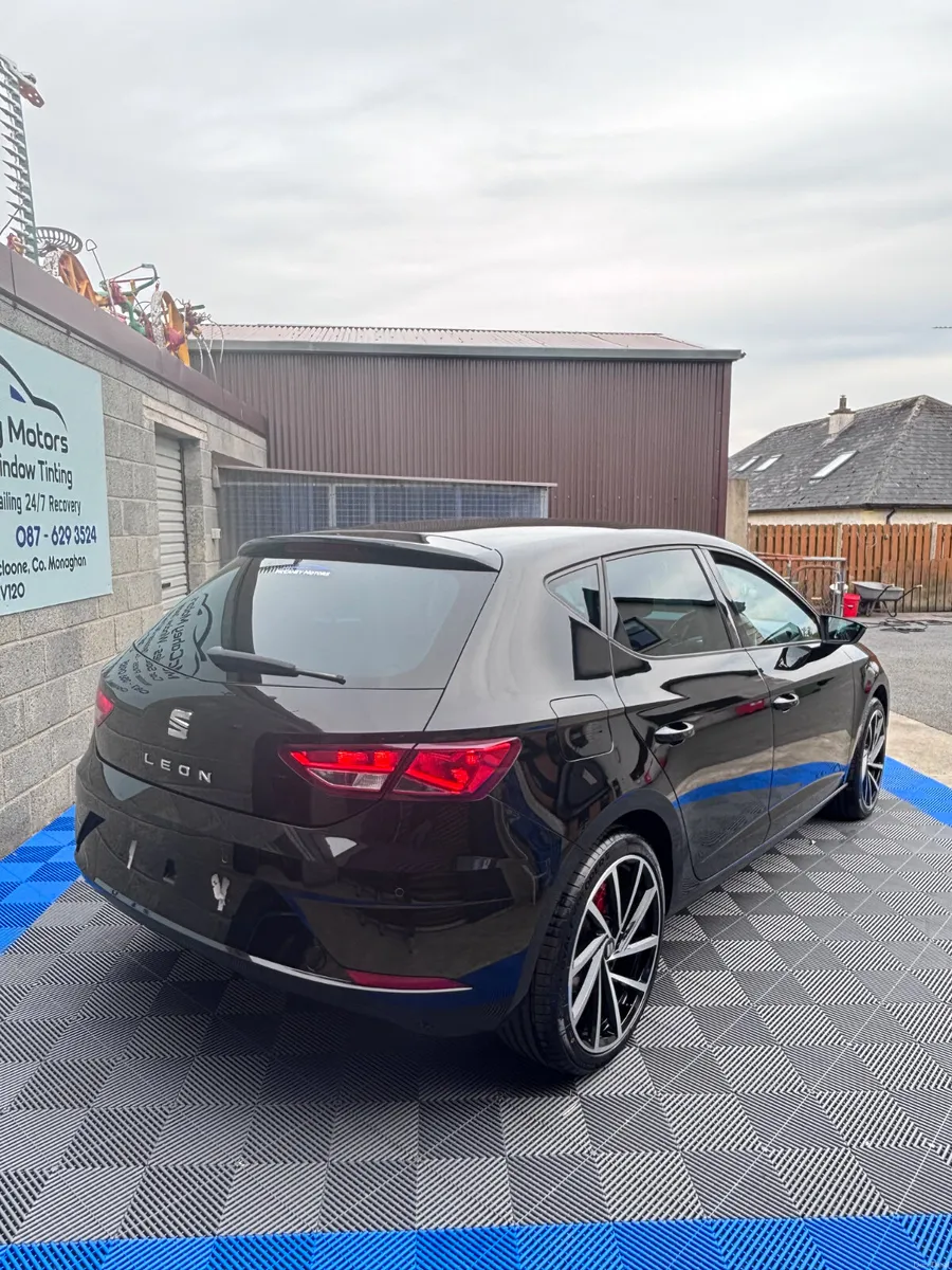 SEAT Leon 2019 - Image 4