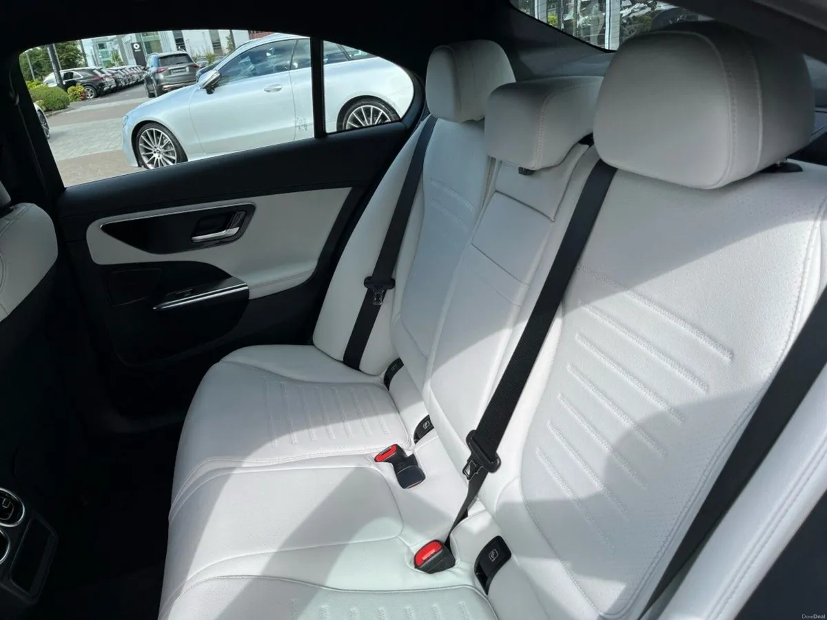 Mercedes-Benz C-Class C 200D AMG Line Plus MHEV Sa - Image 4