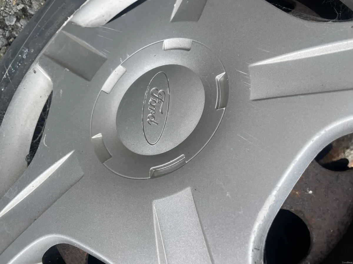 Ford Focus 2002 - Image 5