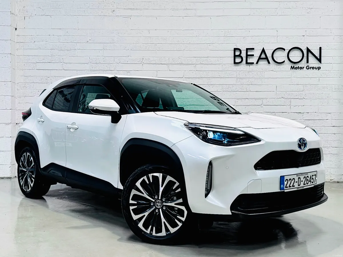 2022*7,000 MILES*HYBRID SPORT TOYOTA YAIRS CROSS Z - Image 1