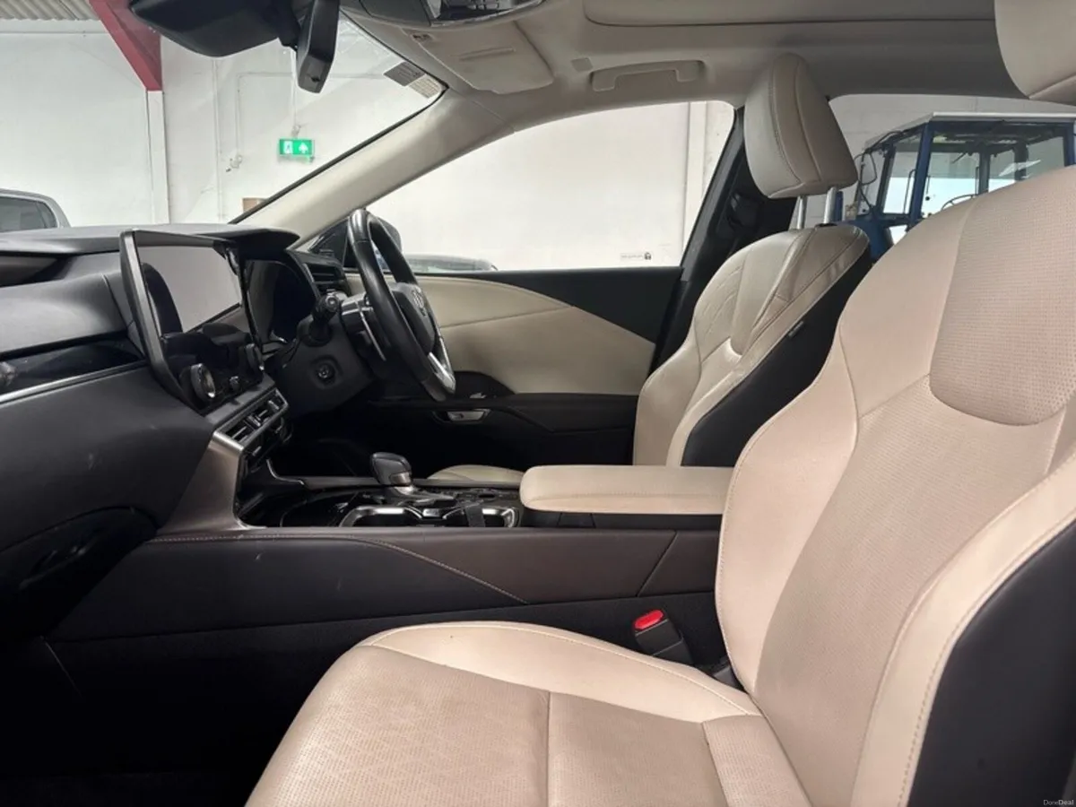 Lexus RX450H 450H+ PHEV LUXURY - Image 6