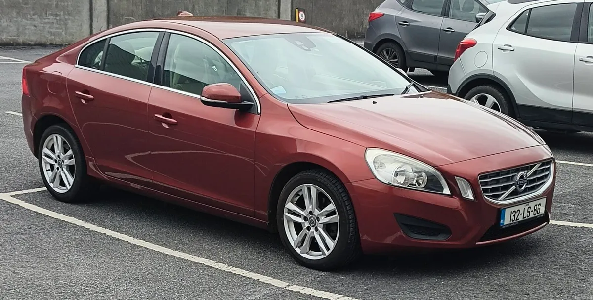 Volvo S60 1.6D | FSH | New Timing Belt | €2k Spent - Image 2