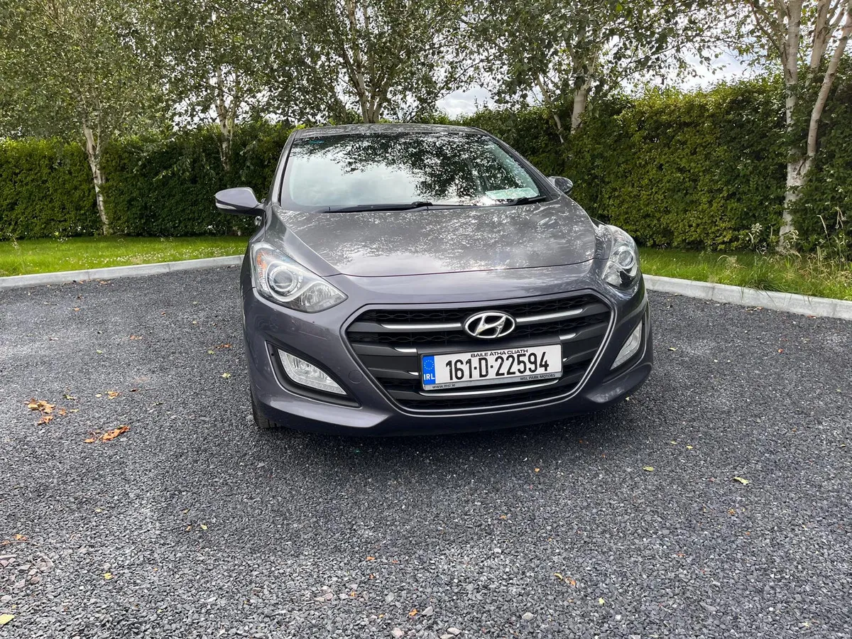 Hyundai I30 1.4 Petrol Deluxe Model - Image 2