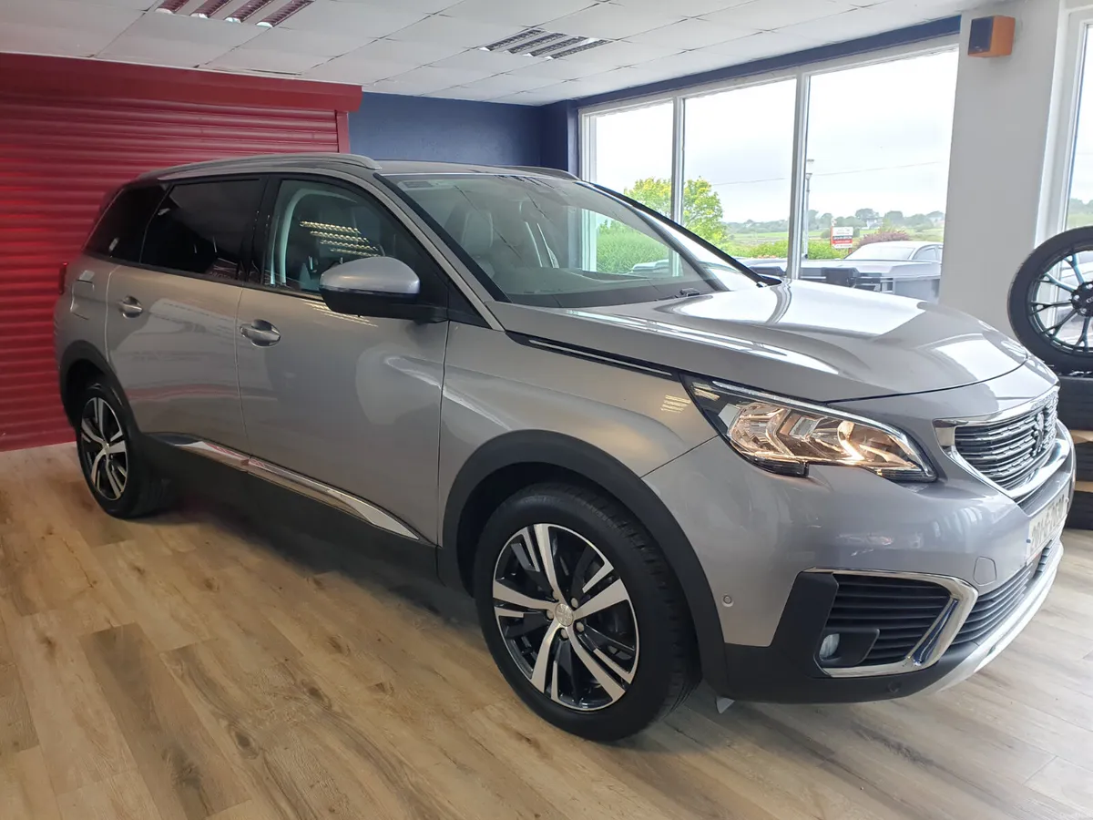 Peugeot 5008 1.5HDI ALLURE 7 SEATER - Image 1