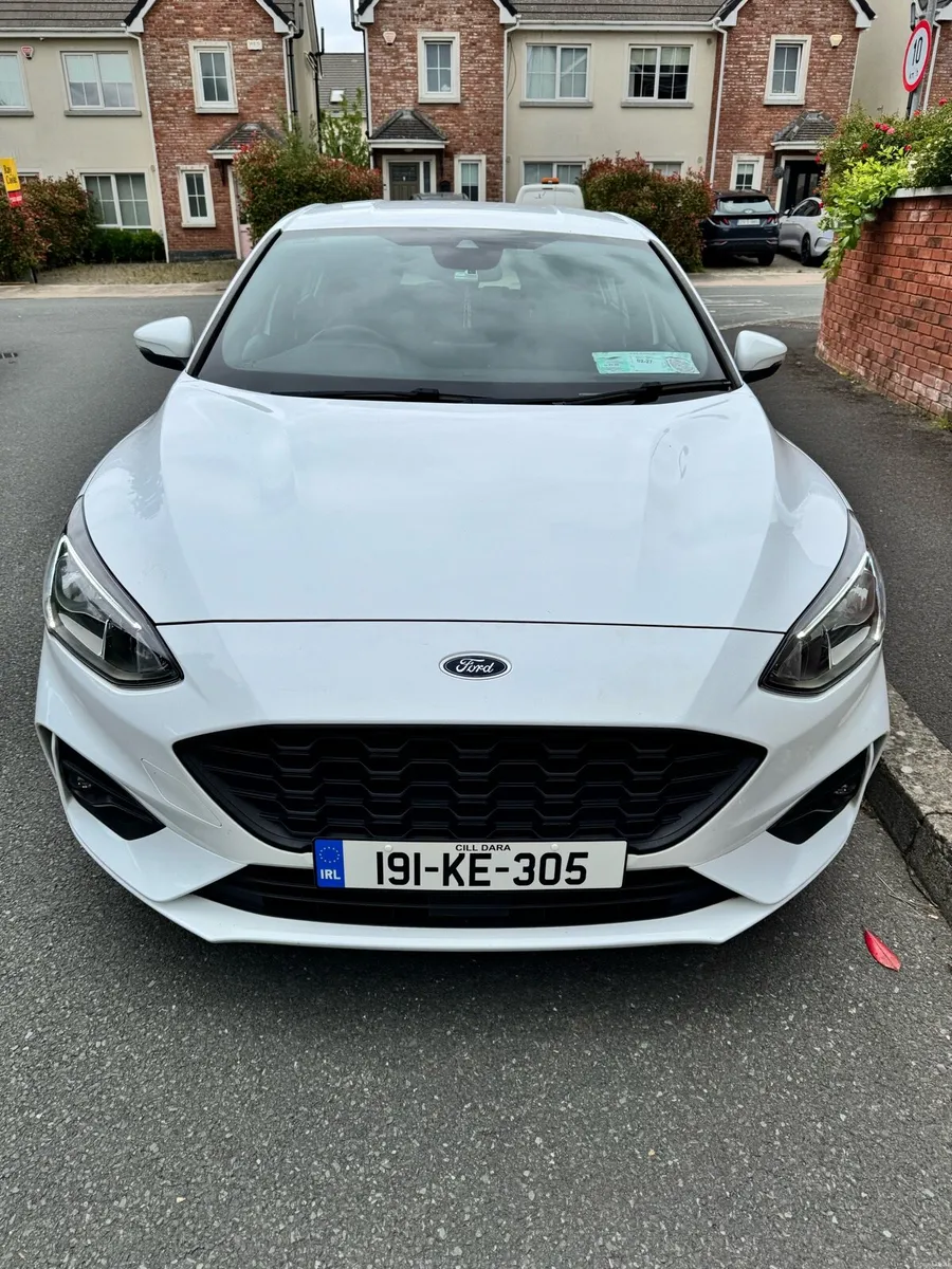 Ford Focus - Image 2