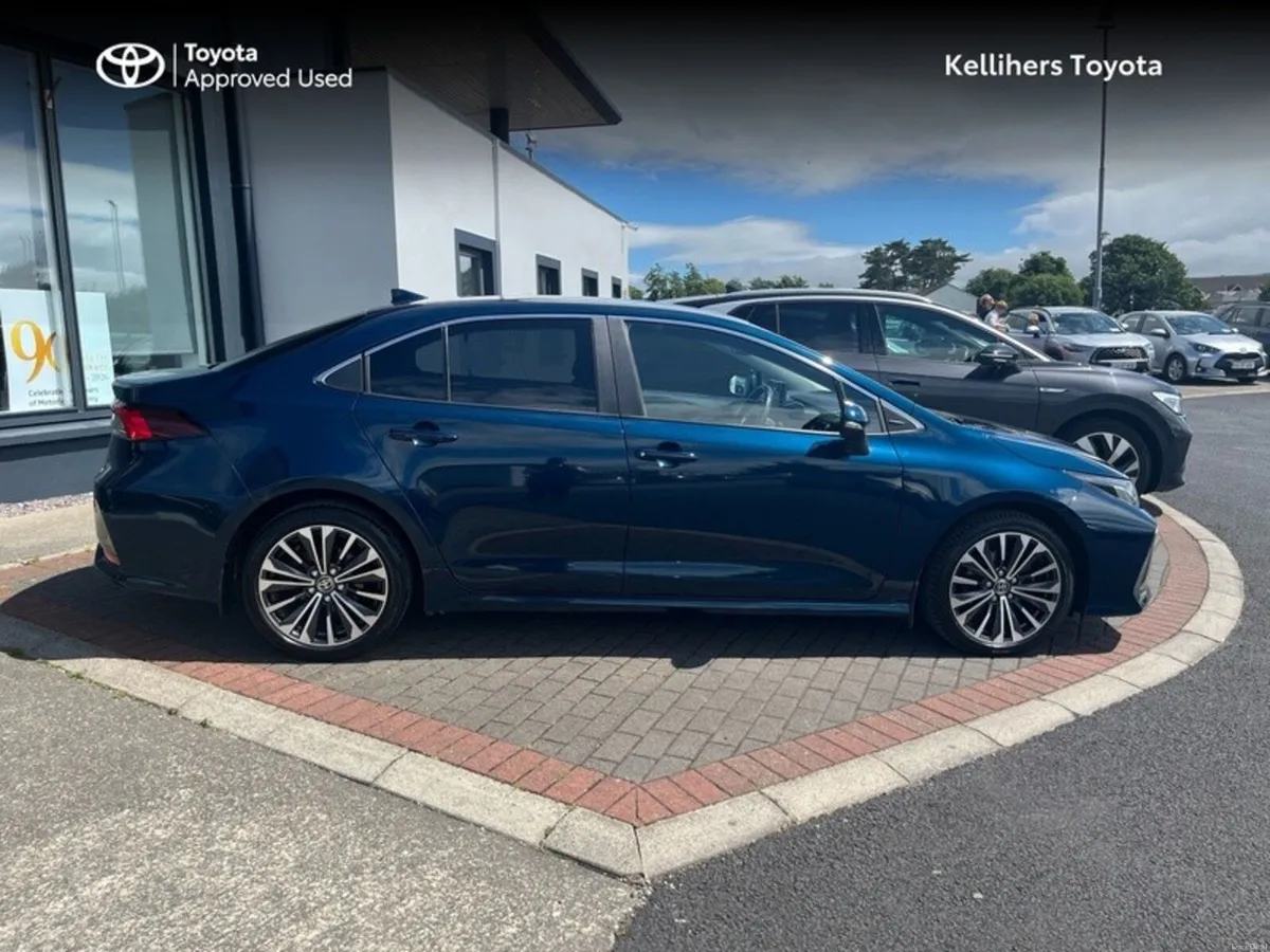 Toyota Corolla HYBRID ELECTRIC LUNA SPORT - Image 3