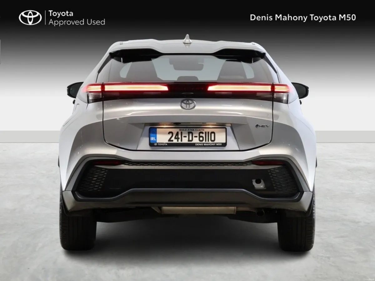 Toyota C-HR Sport Hybrid - Image 4