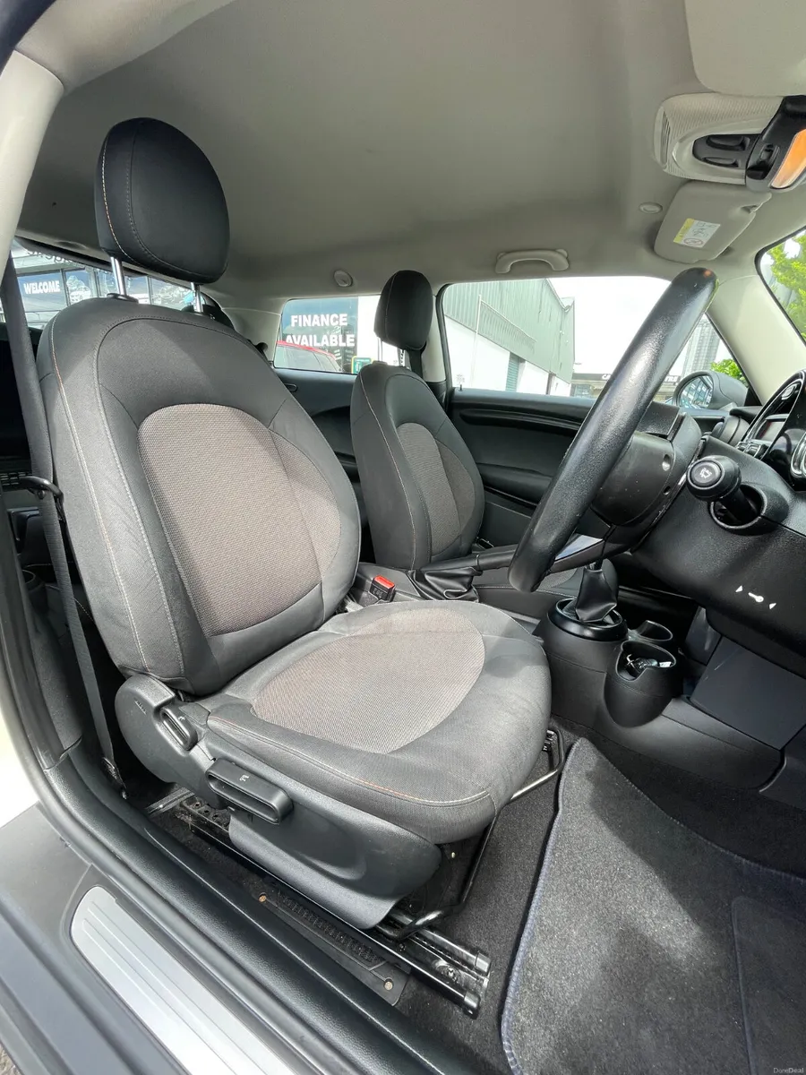 Mini One 2016 1.5 Diesel Manual - Image 6