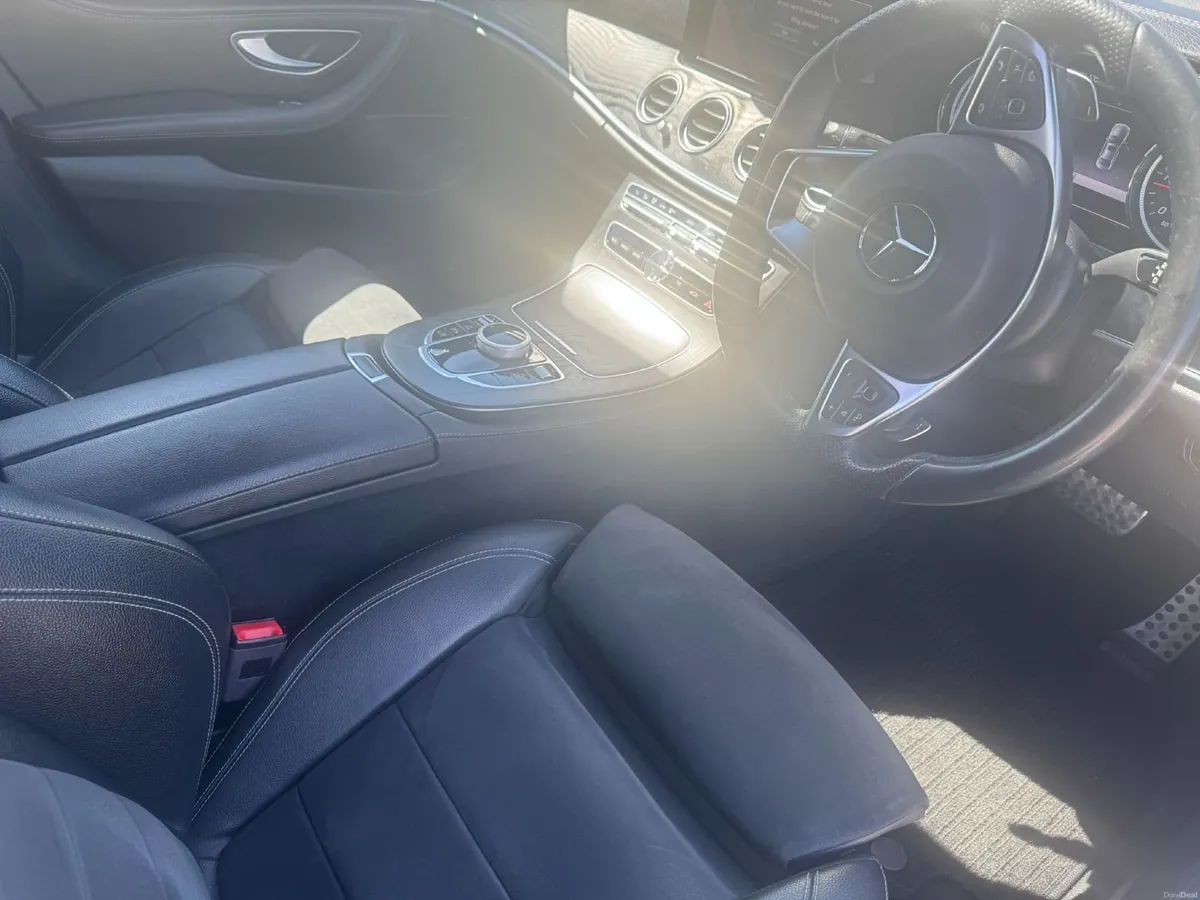 Mercedes-Benz E-Class 2018 - Image 1