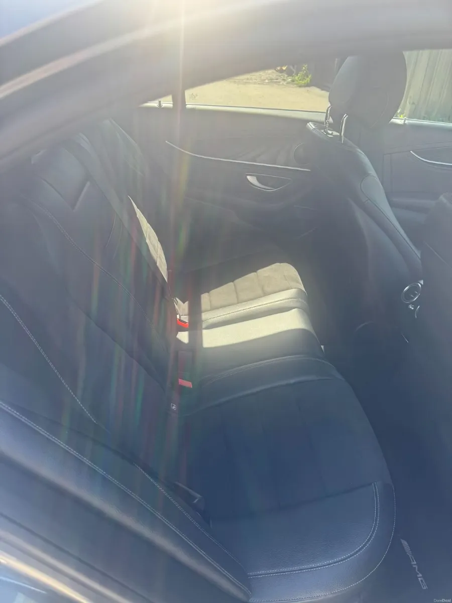 Mercedes-Benz E-Class 2018 - Image 3